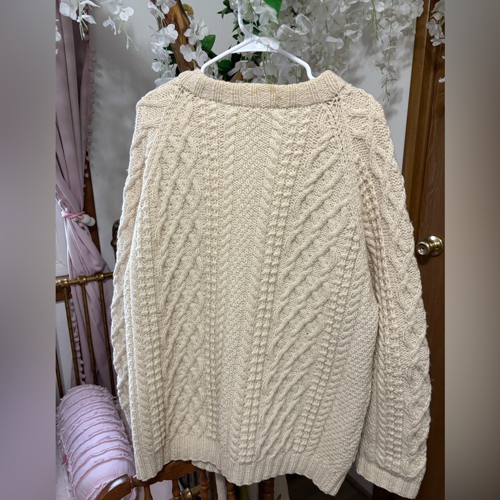 Blarney Woollen Mills Cream Cable-Knit 100% Pure Wool Button Front Cardigan - Picture 7 of 8